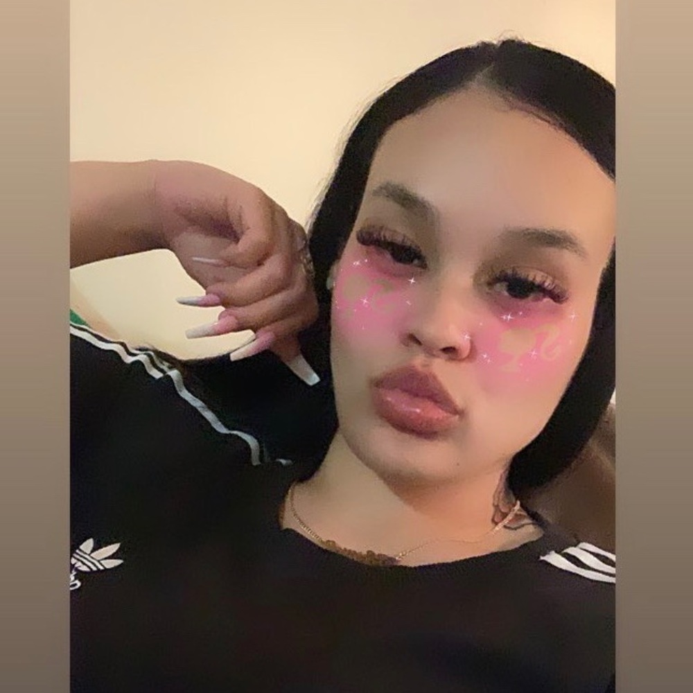 Meet your Posher, Christina